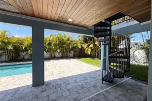 83 Palm Blvd, Dunedin, FL 34698 - Photo 56