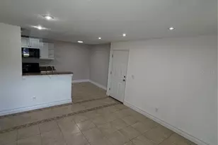 2130 Cascades Blvd, Kissimmee, FL 34741 - Photo 8