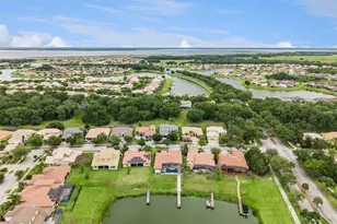 3704 Eagle Isle Cir, Kissimmee, FL 34746 - Photo 4