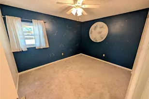 719 Regent Cir S, Brandon, FL 33511 - Photo 12