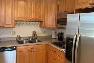 94 Spring Lake Dr, Vero Beach, FL 32962 - Photo 2