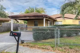 1 S Aurora Dr, Apopka, FL 32703 - Photo 2