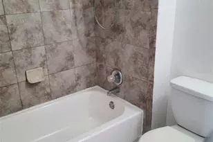 2330 Huntington Green Ct, Orlando, FL 32839 - Photo 18