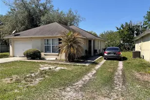 309 NW 9th St, Mulberry, FL 33860 - Photo 2