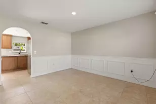 1915 Corner Crest Ct, Orlando, FL 32820 - Photo 6