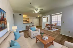 1610 Columbia Arms Cir, Kissimmee, FL 34741 - Photo 2