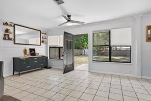2303 Mahoney Ave, Leesburg, FL 34748 - Photo 4