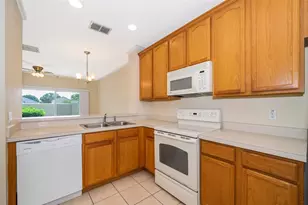 3383 Wilshire Way Rd, Orlando, FL 32829 - Photo 8