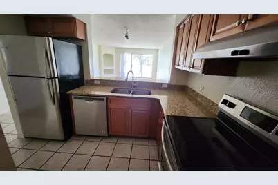 14013 Fairway Island Drive #427, Orlando, FL 32837 - Photo 6