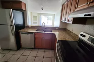 14013 Fairway Island Dr, Orlando, FL 32837 - Photo 6