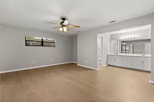 925 Red Dandy Dr, Orlando, FL 32818 - Photo 18