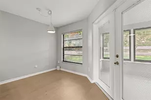 925 Red Dandy Dr, Orlando, FL 32818 - Photo 26