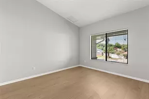 925 Red Dandy Dr, Orlando, FL 32818 - Photo 24