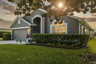 13256 Whisper Bay Dr, Clermont, FL 34711 - Photo 2