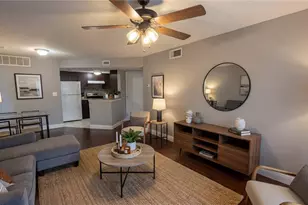 1948 Lake Atriums Cir, Orlando, FL 32839 - Photo 6