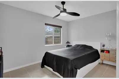 1397 Candlewyck Drive, Orlando, FL 32807 - Photo 16