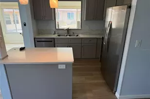 110-112 Gloucester Blvd, Sun City Center, FL 33573 - Photo 10