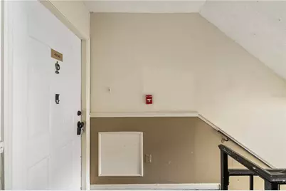 4160 Versailles Drive #4160D, Orlando, FL 32808 - Photo 2