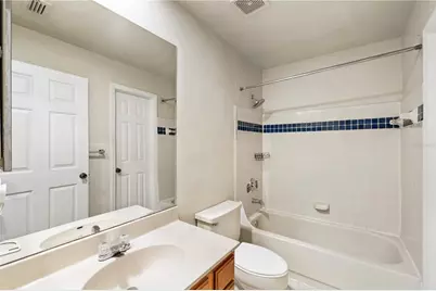 4160 Versailles Drive #4160D, Orlando, FL 32808 - Photo 10