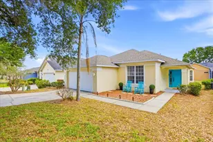 1518 Gulf Vue Dr, Haines City, FL 33844 - Photo 2
