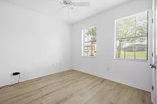 2621 Rosemont Cir, Davenport, FL 33837 - Photo 16