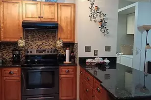 5366 Royal Palm Ave, Sarasota, FL 34234 - Photo 8