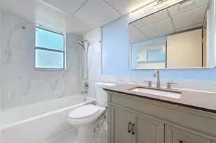 2850 Somerset Dr, Lauderdale Lakes, FL 33311 - Photo 8