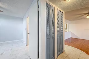 2850 Somerset Dr, Lauderdale Lakes, FL 33311 - Photo 16