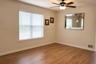 9917 Nicoma Ln, Orlando, FL 32817 - Photo 4