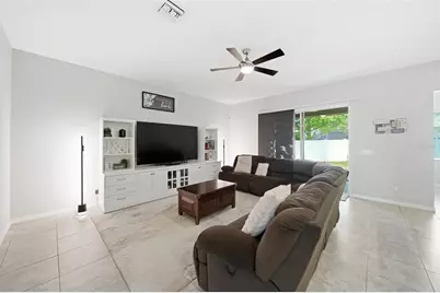 947 Maypole Drive, Apopka, FL 32703 - Photo 8