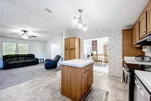 9040 Mercury Dr, Saint Cloud, FL 34773 - Photo 26