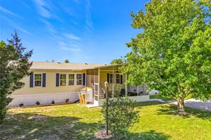9040 Mercury Dr, Saint Cloud, FL 34773 - Photo 6