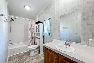 9040 Mercury Dr, Saint Cloud, FL 34773 - Photo 34