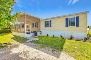9040 Mercury Dr, Saint Cloud, FL 34773 - Photo 10