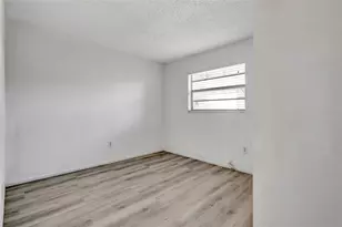 3073 Pine Tree Ave, Largo, FL 33771 - Photo 26