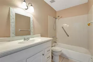 3073 Pine Tree Ave, Largo, FL 33771 - Photo 14