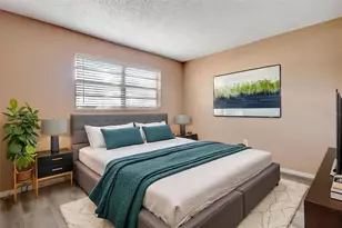 3073 Pine Tree Ave, Largo, FL 33771 - Photo 12