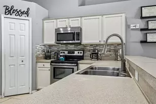 1412 Sarasota Dr, Poinciana, FL 34759 - Photo 8