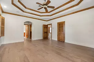 27012 Grand Oak Ln, Tavares, FL 32778 - Photo 32