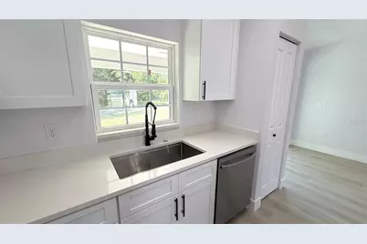 102 Malauka Trail, Ocklawaha, FL 32179 - Photo 18