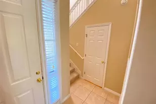 519 Terrace Spring Dr, Orlando, FL 32828 - Photo 6