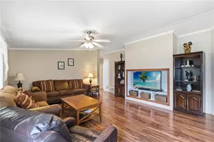 9109 Atlas Dr, Saint Cloud, FL 34773 - Photo 10