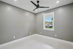 420 E 10th St, Apopka, FL 32703 - Photo 16
