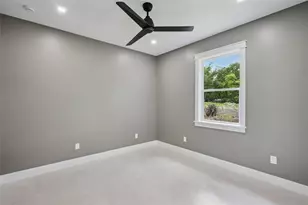 420 E 10th St, Apopka, FL 32703 - Photo 14