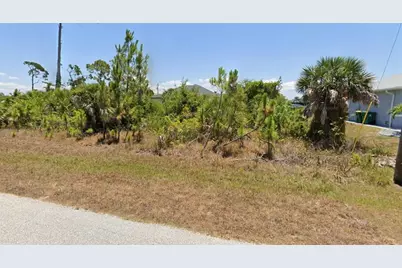 13409 Blake Drive, Port Charlotte, FL 33981 - Photo 4