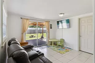 303 Granada Rd, Auburndale, FL 33823 - Photo 14