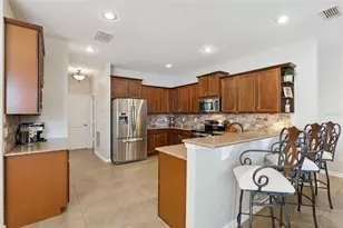 1862 Lorenzo Ln, Oviedo, FL 32765 - Photo 10