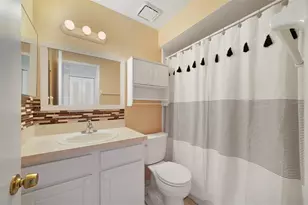 67 E Country Cove Way, Kissimmee, FL 34743 - Photo 14