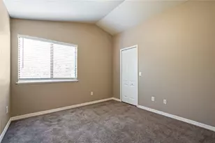 1310 Windsor Lake Cir, Sanford, FL 32773 - Photo 14