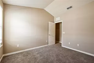 1310 Windsor Lake Cir, Sanford, FL 32773 - Photo 16